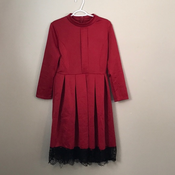 2XL red dress with black lace on bottom - Picture 2 of 2